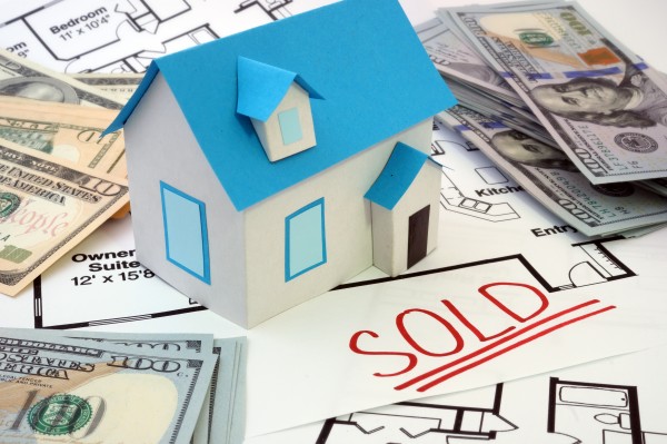 Model house and the word sold