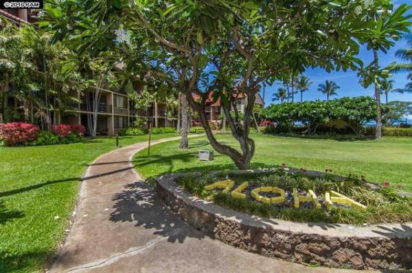 Luana Kai B106 exterior aloha