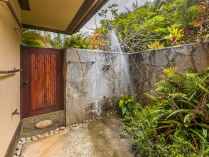 Outdoor-Shower-1.jpg_800x600_2288295