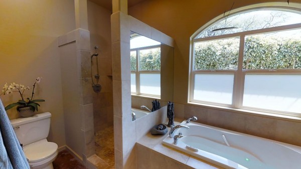 09. Master bath Jacuzzzi Shower